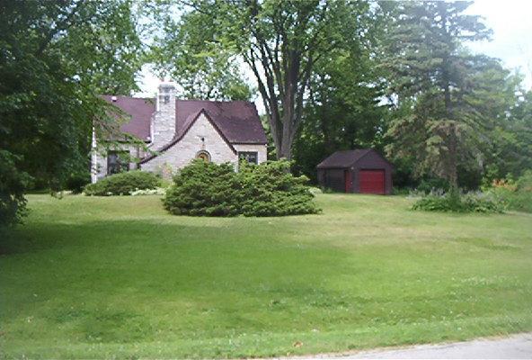 1725 S Elm Grove Rd., New Berlin, WI 53151