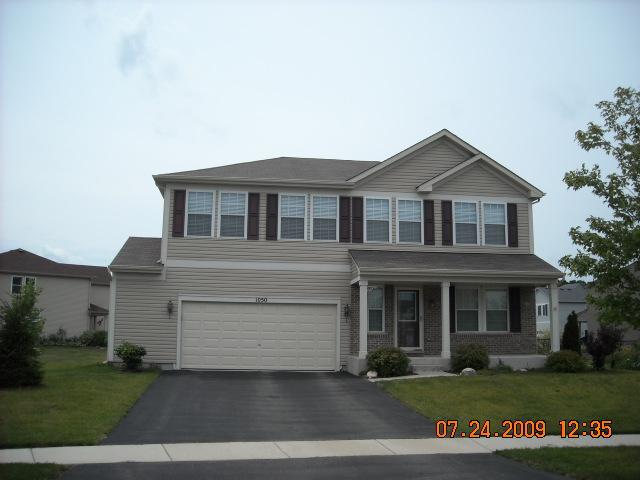 1050 Hidden Trail Ct., Elkhorn, WI 53121