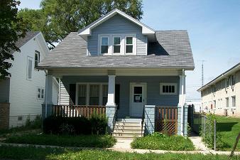 1808 Grange, Racine, WI 53403