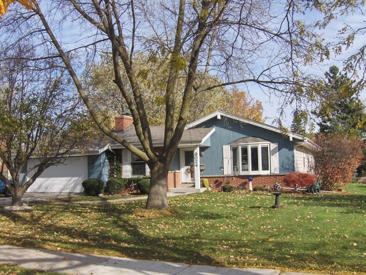 8024 S 13th St., Oak Creek, WI 53154