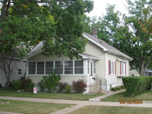 2020 Prospect St., La Crosse, WI 54603