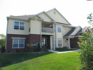 537 Grandview Ct. #C, Pewaukee, WI 53072