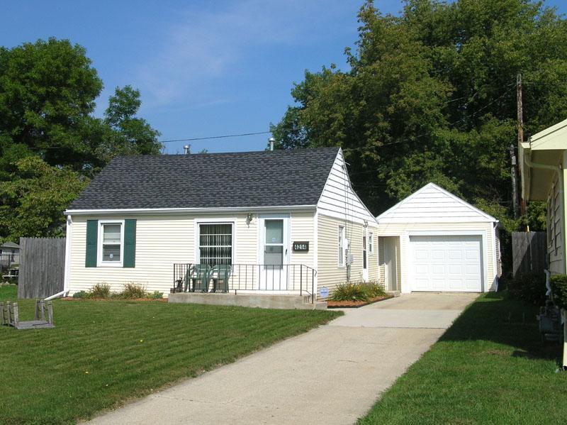 4214 Victory Ave., Racine, WI 53405