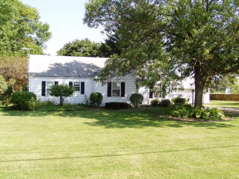 1527 County Road V, Mount Pleasant, WI 53177