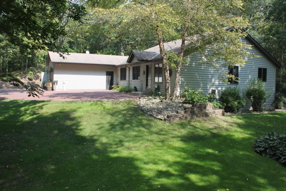 N6084 Lyons Rd., Spring Prairie, WI 53105