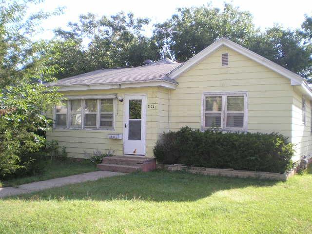 1102 Avon St., La Crosse, WI 54603