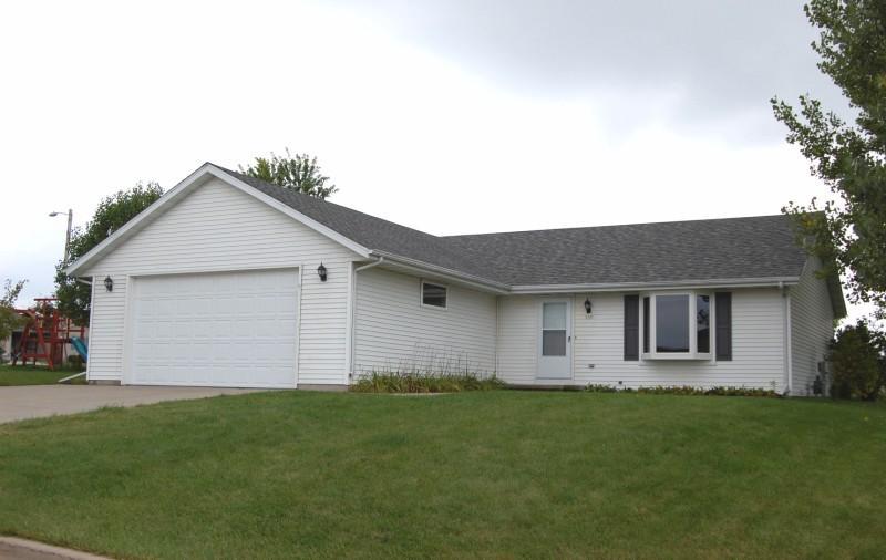 215 Kildeer Ave., Campbellsport, WI 53010