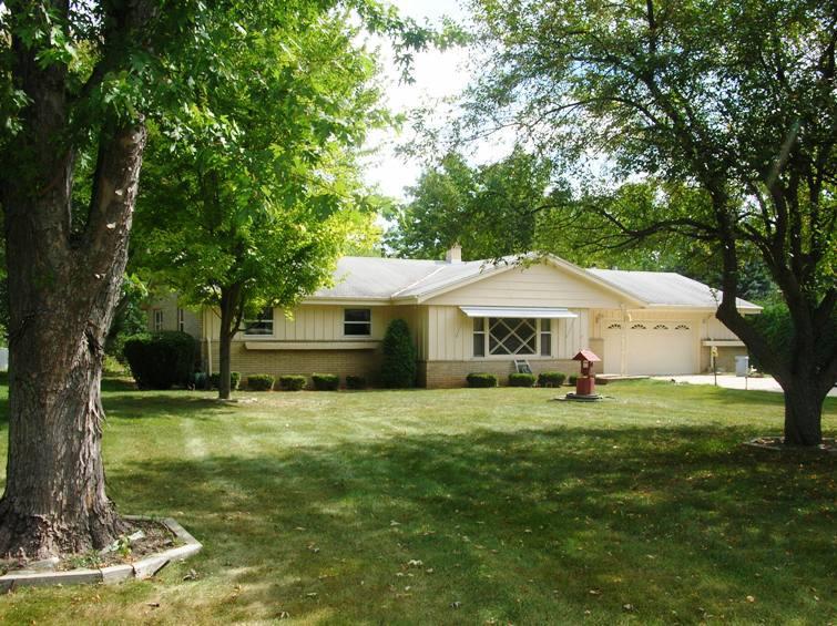 3240 San Marcos Dr., Brookfield, WI 53005