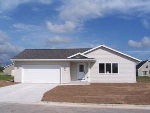 1612 Killdeer Ct, Sheboygan Falls, WI 53085