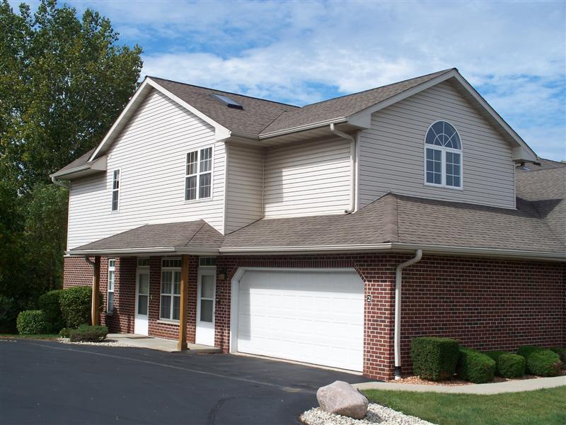 7895 S Scepter Dr. #2, Franklin, WI 53132