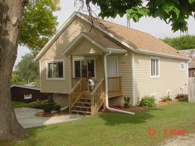 2042 N Church St., East Troy, WI 53120