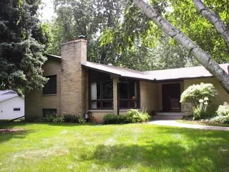 947 Milson Ct., La Crosse, WI 54601