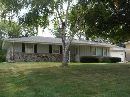 4638 N 110th St., Wauwatosa, WI 53225