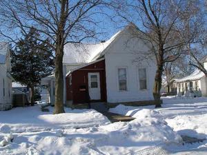 1625 Loomis, La Crosse, WI 54603