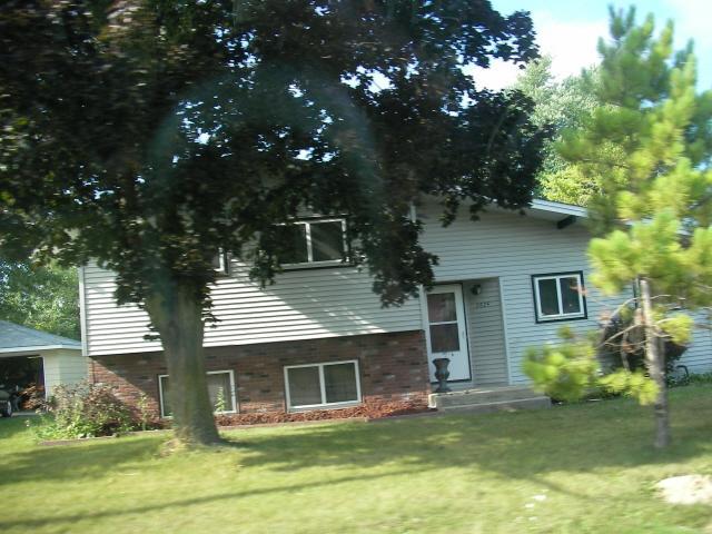 2824 Indian Tr., Caledonia, WI 53402