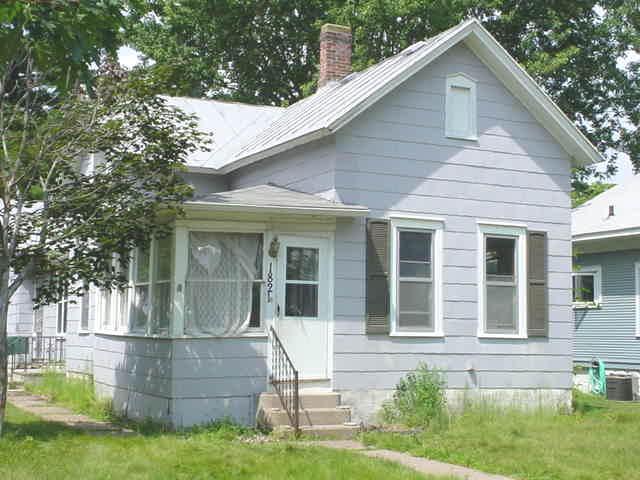1821 Loomis St, La Crosse, WI 54603