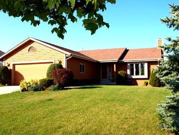 4344 W Central Ave., Franklin, WI 53132