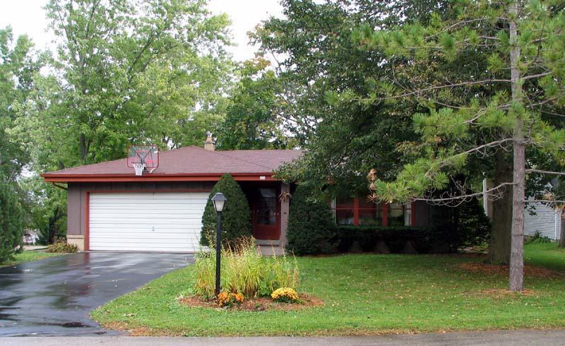 426 High St., Pewaukee, WI 53072