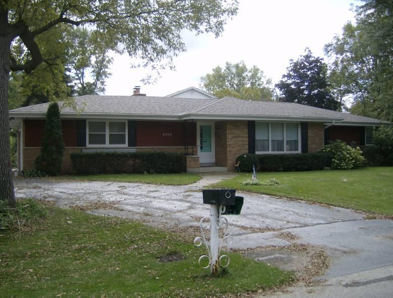 21225 Ann Rita Dr., Brookfield, WI 53045