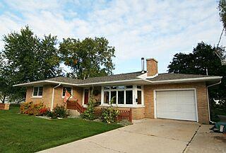 2820 37th St., Two Rivers, WI 54241