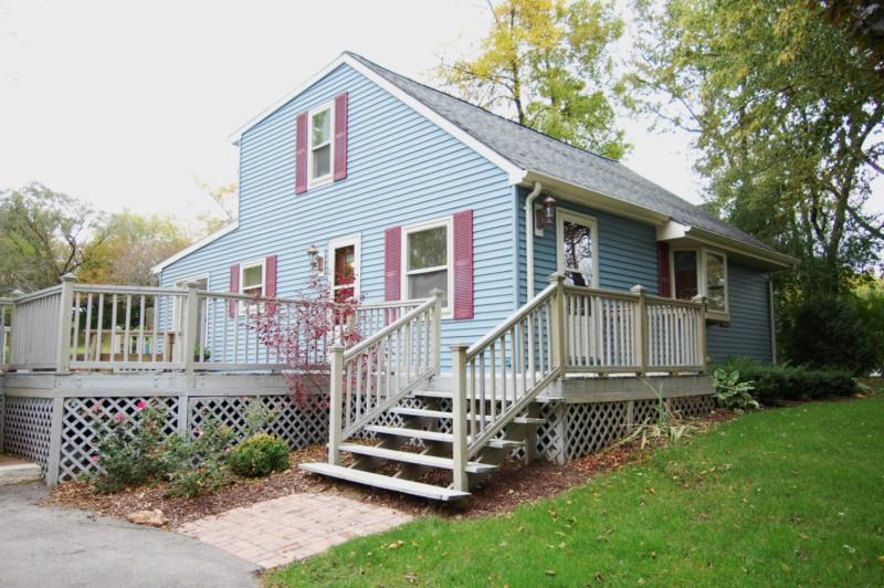 3015 S 130th St., New Berlin, WI 53151