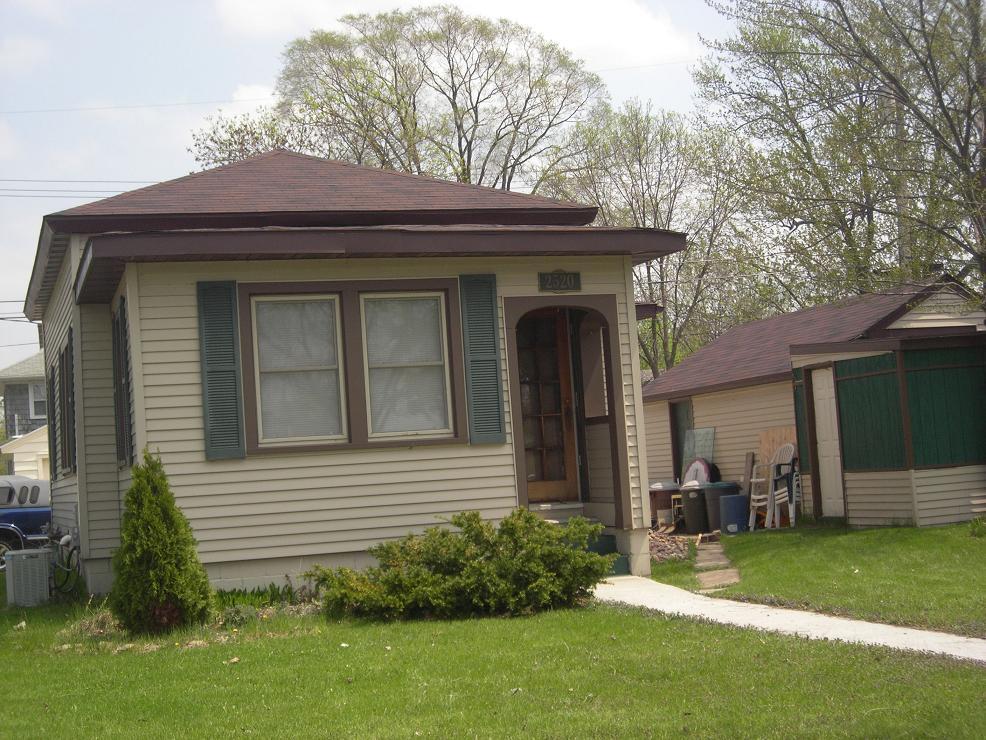 2520 George St, La Crosse, WI 54603