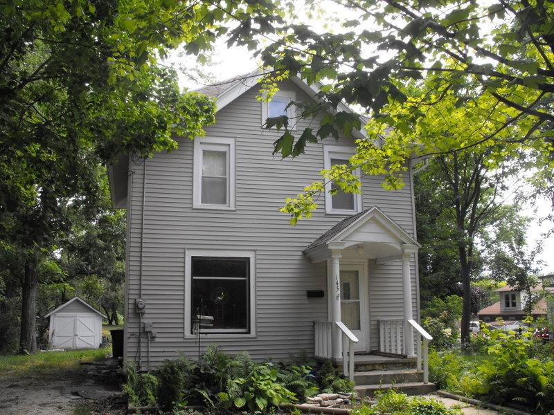 145 Eagle Lake, Mukwonago, WI 53149