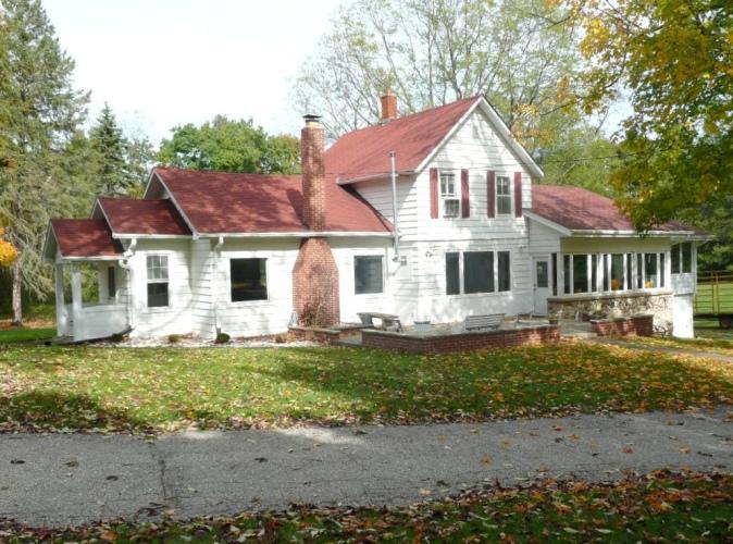 W278S8530 Hartwig Ct, Vernon, WI 53149