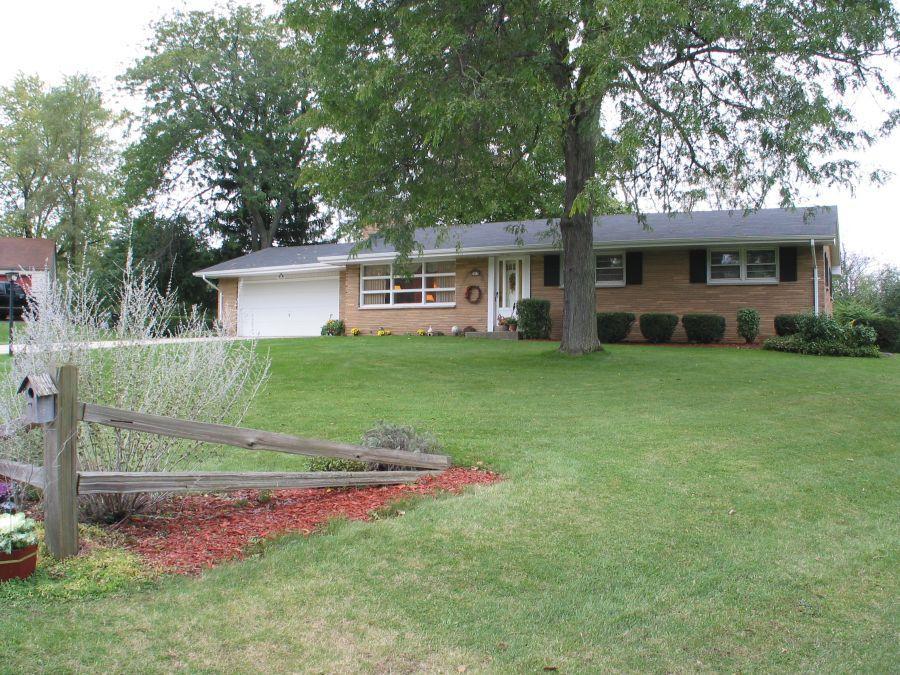 16115 W Yuma Ct., New Berlin, WI 53151