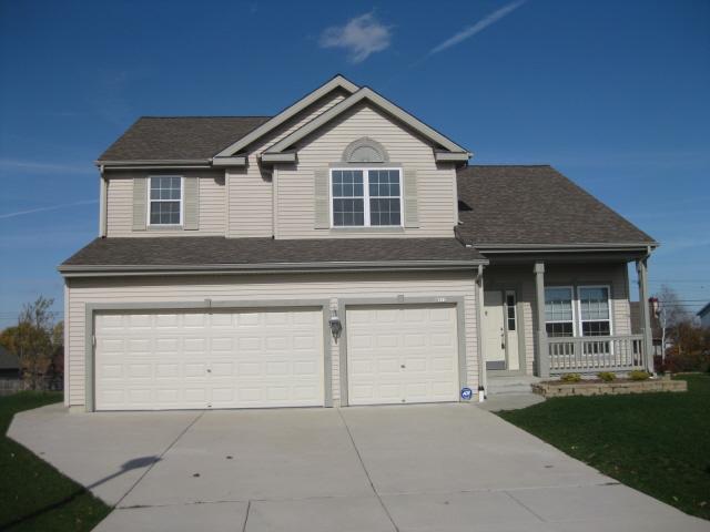 8312 S Palomino Ct., Oak Creek, WI 53154