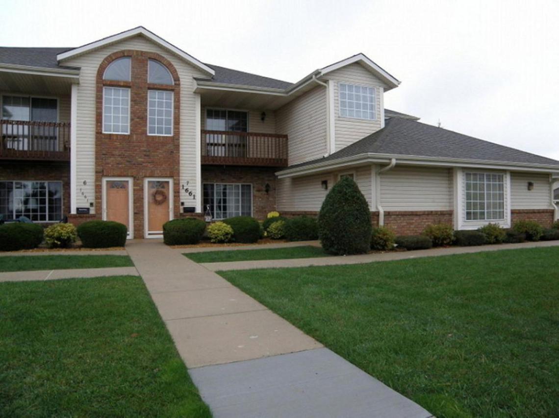 1661 Wisconsin St. #8, Sturtevant, WI 53177