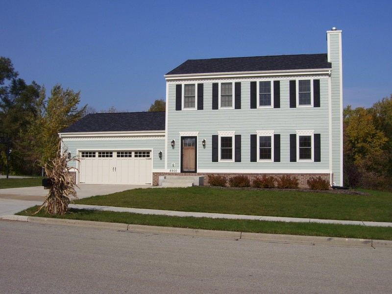 8900 Lori Ln., Sturtevant, WI 53177