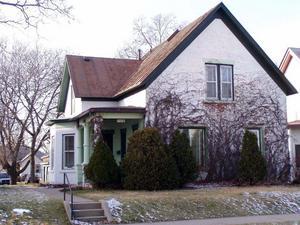 1319 Liberty, La Crosse, WI 54603