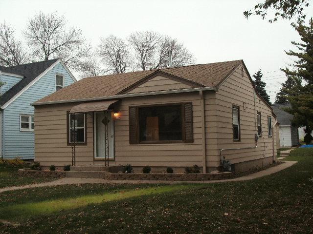 3152 N 77th St., Milwaukee, WI 53222