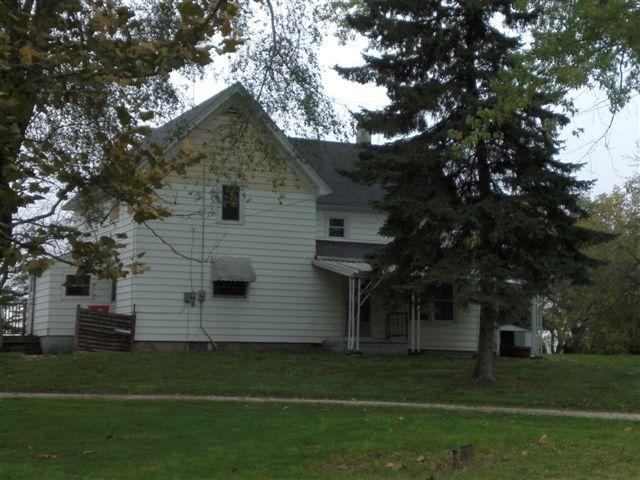 W172N7430 Shady Ln., Menomonee Falls, WI 53051