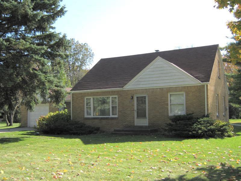 14325 Hyland Dr., Brookfield, WI 53005
