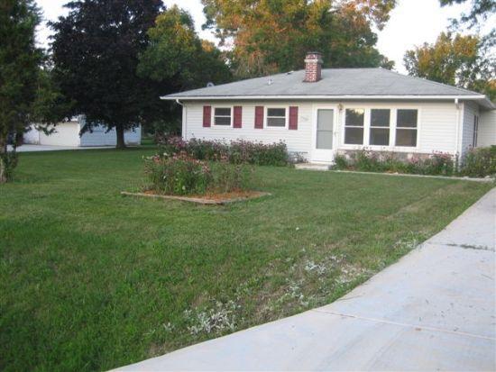 10596 S 4th Ave., Oak Creek, WI 53154