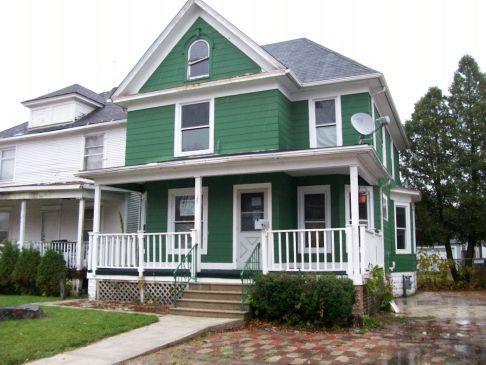 1805 Grand Ave., Racine, WI 53403