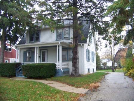 622 N 99th St., Wauwatosa, WI 53226
