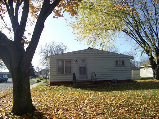 631 Highland Ave., Kewaskum, WI 53040