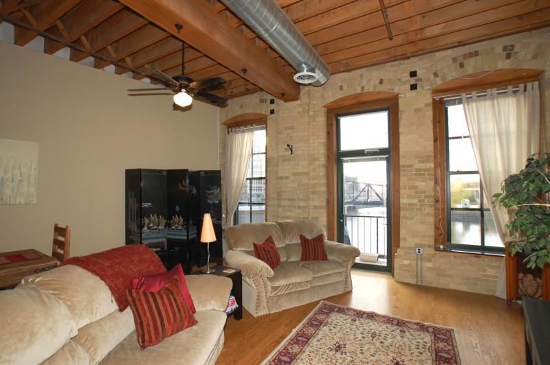 141 N Water St. #22, Milwaukee, WI 53202