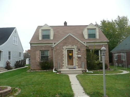 3250 S 44th St, Greenfield, WI 53219