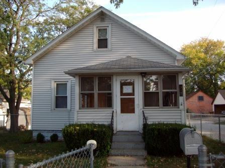 312 Estberg Ave., Waukesha, WI 53186