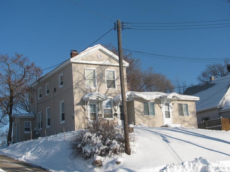 1011 Zeisler St., La Crosse, WI 54601