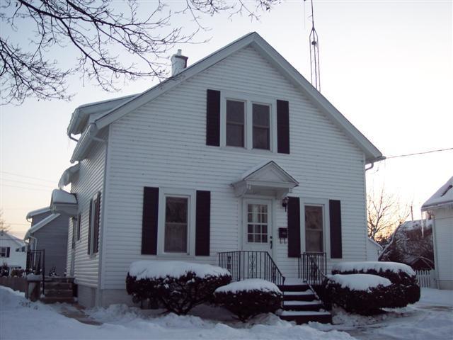 405 Cleveland Ave., Manitowoc, WI 54220