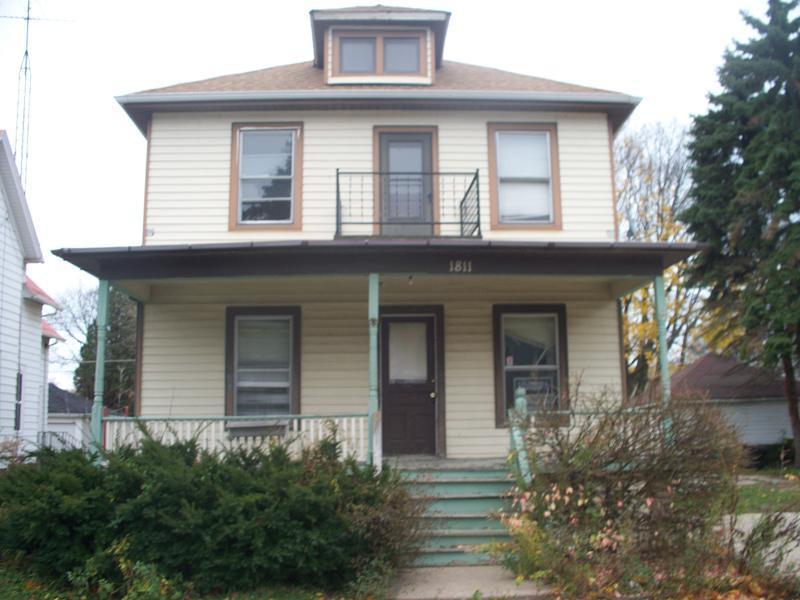 1811 Lasalle St., Racine, WI 53402