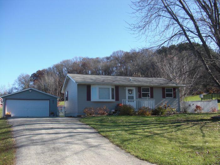 N6758 Mccurdy Rd., Onalaska, WI 54636