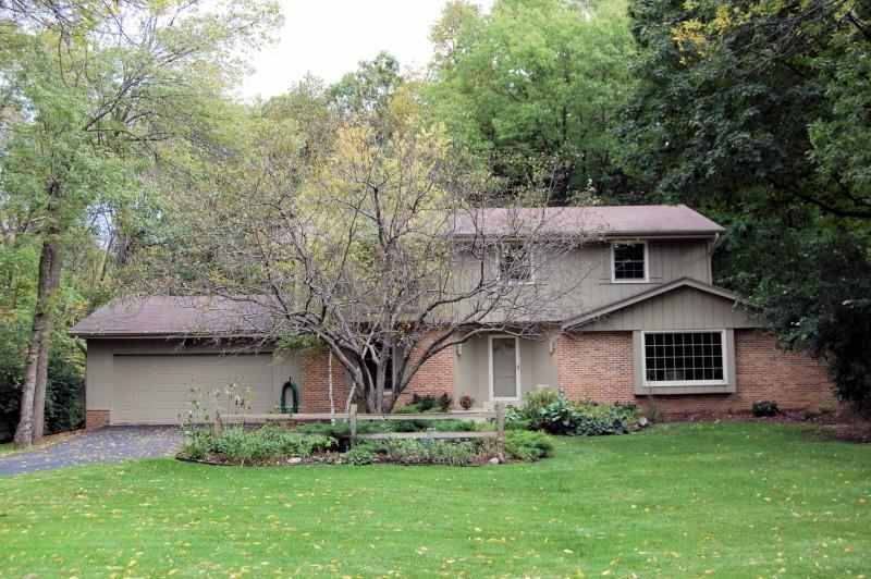 270 S Eastmoor Ave., Brookfield, WI 53005