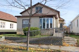 1710 Loomis St, La Crosse, WI 54603