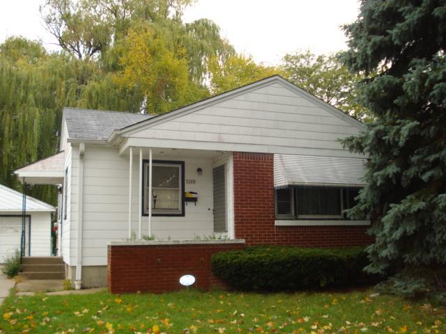 5269 N 64th St, Milwaukee, WI 53218